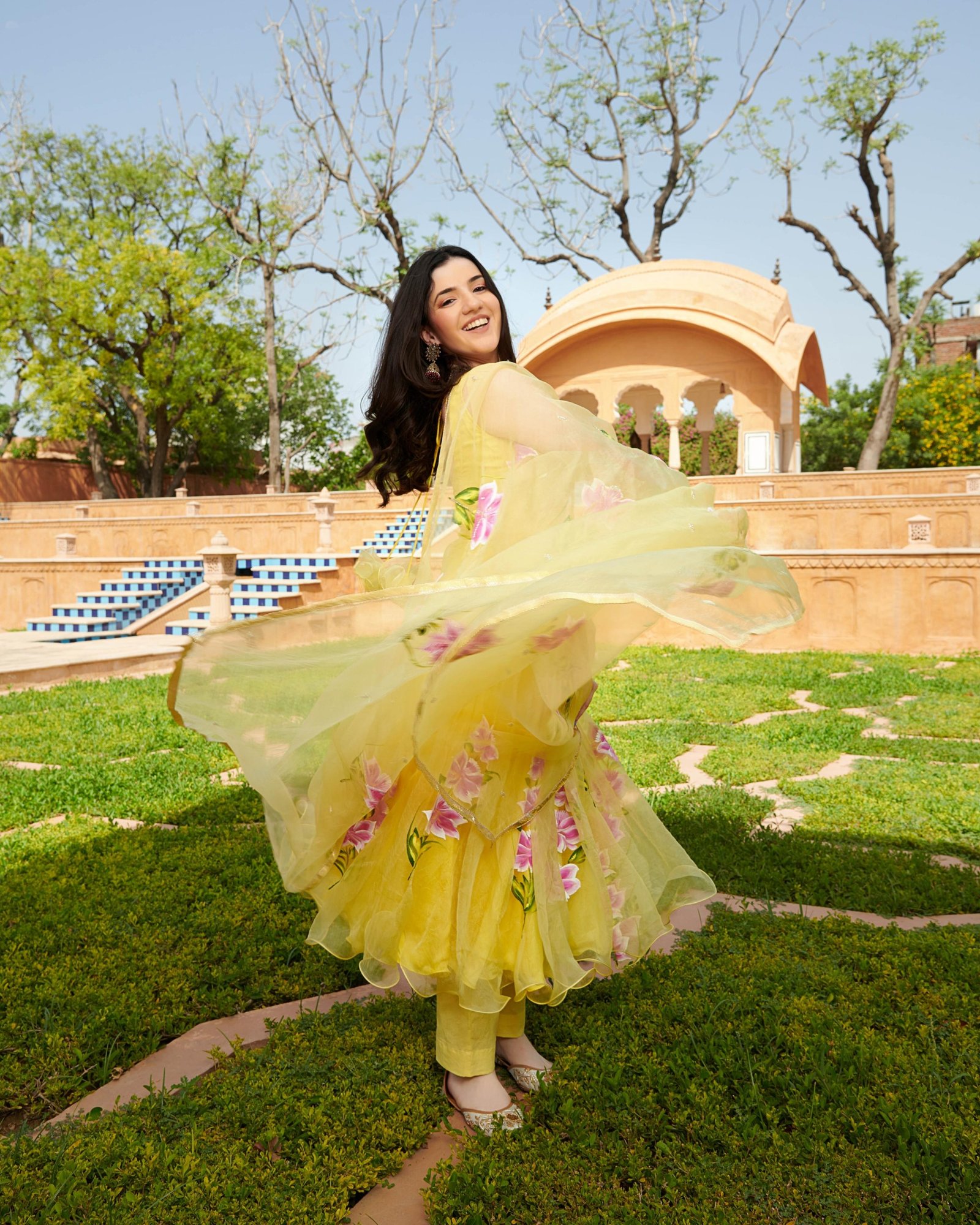 Ahyana Handpainted Organza Suit Set - Image 2