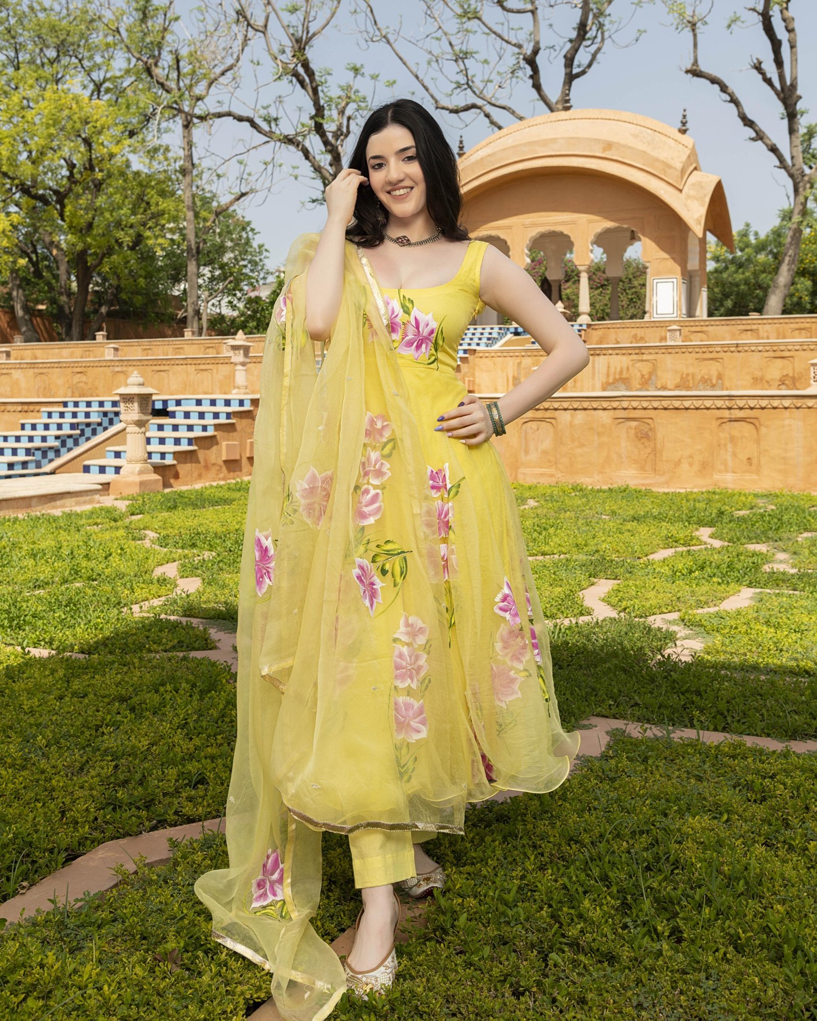 Ahyana Handpainted Organza Suit Set - Image 4